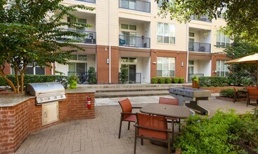 Domain West in Houston, TX - Building Photo - Building Photo