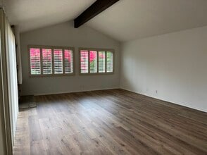 22913 Juniper Ave in Torrance, CA - Foto de edificio - Building Photo