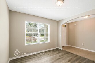 625 Diamond Ridge Rd in Seffner, FL - Building Photo - Building Photo