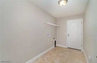 3423 NE 12th Ave in Cape Coral, FL - Building Photo - Building Photo