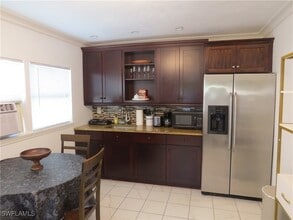 717 95th Ave N, Unit 3 in Naples, FL - Building Photo - Building Photo