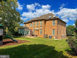 11018 Shalom Ln in Hagerstown, MD - Building Photo - Building Photo