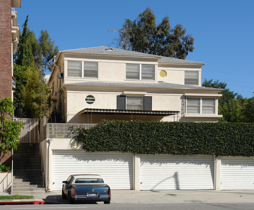 1862 S Beverly Glen Blvd in Los Angeles, CA - Building Photo