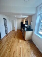 314 V St NE in Washington, DC - Building Photo - Building Photo