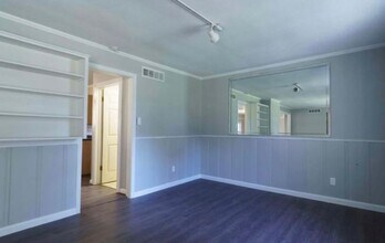 2801 Tryon Rd in Longview, TX - Building Photo - Building Photo