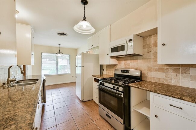 property at 3022 Broadmead Dr
