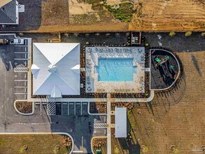 6461 Firefly Dr in Milton, FL - Building Photo - Building Photo