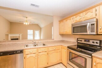 8408 Cross Point Dr in Olive Branch, MS - Building Photo - Building Photo