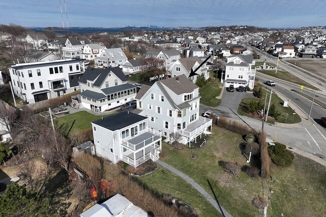 property at 7 Whitehead Ave