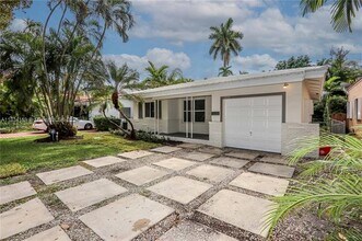 1220 Milan Ave in Coral Gables, FL - Building Photo - Building Photo