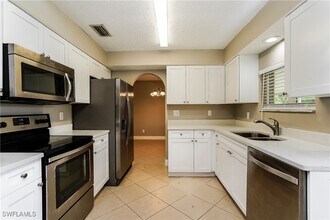 1317 SE 22nd St in Cape Coral, FL - Building Photo - Building Photo