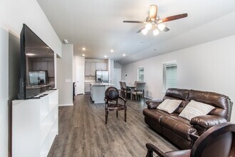 11599 Lazy Oak Crk Dr in Magnolia, TX - Building Photo - Building Photo