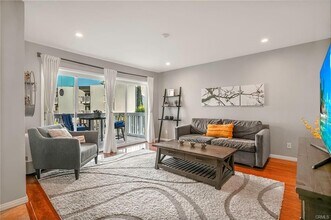 650 The Village in Redondo Beach, CA - Building Photo - Building Photo