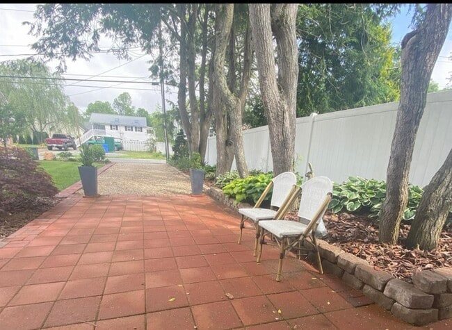 45 N Oaklawn Ave in Brevard, NC - Building Photo - Building Photo