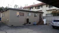 10153 Samoa Ave in Tujunga, CA - Building Photo - Building Photo