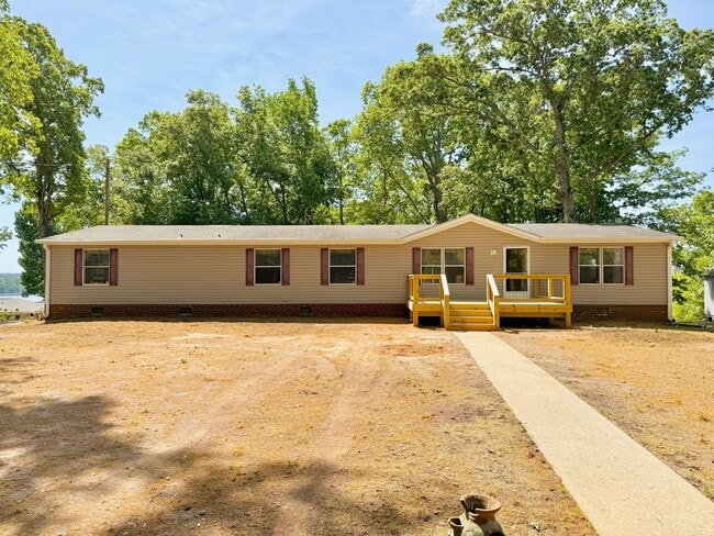 property at 203 Lost Forest Rd