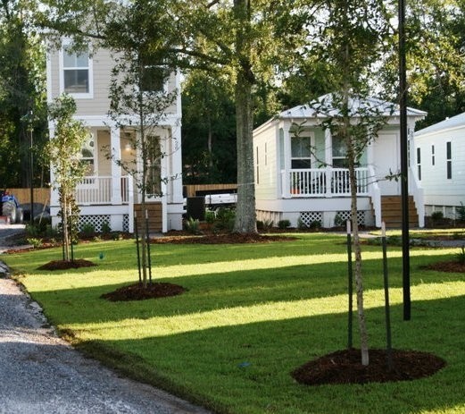 Cottages in Ocean Springs, MS - Building Photo