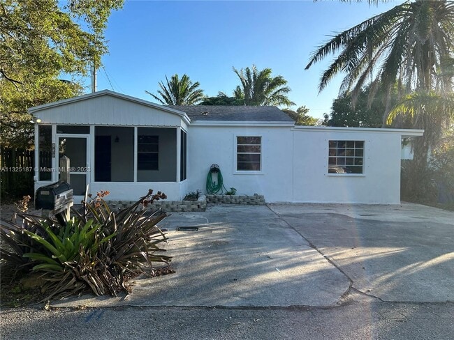 132 E Central Blvd-Unit -1 in Lantana, FL - Building Photo - Building Photo