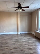 2501 Poppleton Ave in Omaha, NE - Building Photo - Building Photo