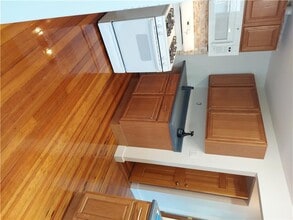 4 Gordon St in Quincy, MA - Building Photo - Building Photo