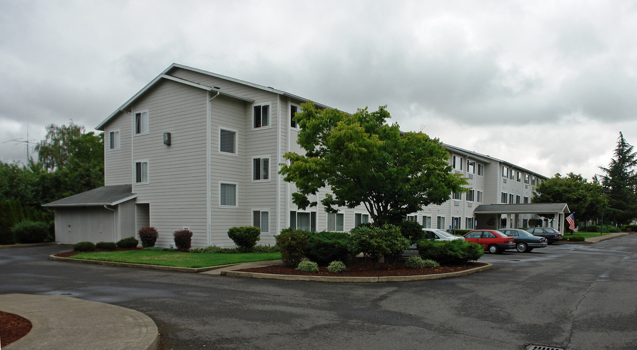 Englewood West Apartments in Salem, OR - Foto de edificio