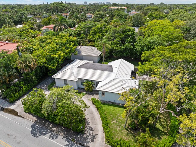 3115 N Flagler Dr in West Palm Beach, FL - Foto de edificio - Building Photo