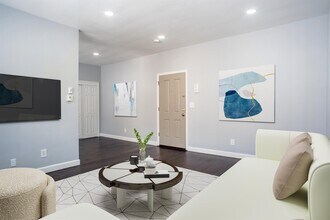 711 18th St in Union City, NJ - Building Photo - Building Photo