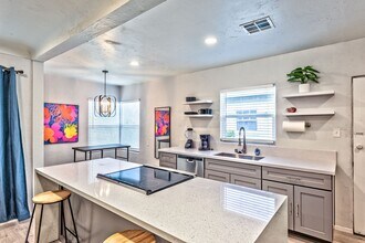 707 S 3rd St in Las Vegas, NV - Building Photo - Building Photo