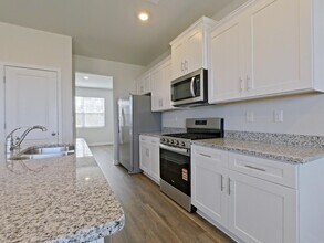 937 Raghorn Rd in Grovetown, GA - Building Photo - Building Photo
