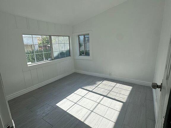 1076 Mira Mar Ave in Long Beach, CA - Building Photo - Building Photo