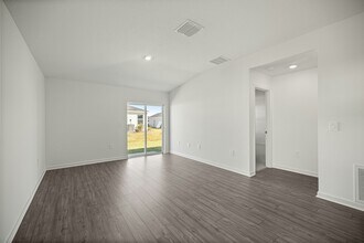 3155 NE 38th St in Ocala, FL - Building Photo - Building Photo