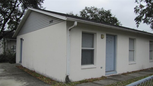 3601 Temple St in Tampa, FL - Building Photo - Building Photo