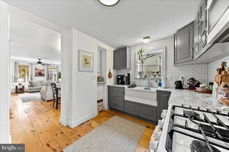 131 E Union St in West Chester, PA - Building Photo - Building Photo