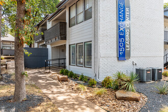 The Madeleine in Fort Worth, TX - Building Photo - Building Photo