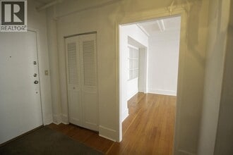 777 Burrard St in Vancouver, BC - Building Photo - Building Photo