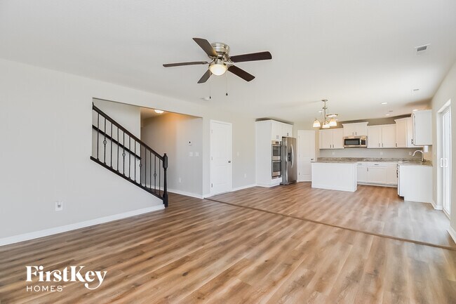 3655 Chia Dr in Colorado Springs, CO - Foto de edificio - Building Photo