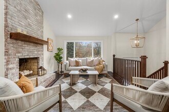 7 Old North Rd in Hudson, MA - Building Photo - Building Photo