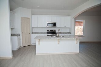 1333 Bajada St in Midland, TX - Foto de edificio - Building Photo