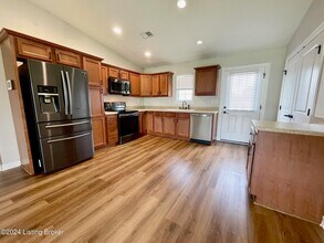 2717 Bagby Way in Louisville, KY - Building Photo - Building Photo