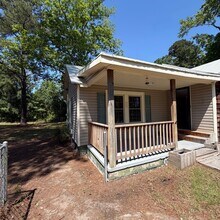 6164 Highland Ave in Grifton, NC - Building Photo - Building Photo