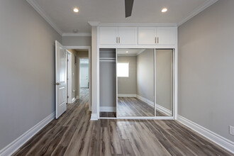 Lunada Bay Apartments in Palos Verdes Peninsula, CA - Building Photo - Interior Photo