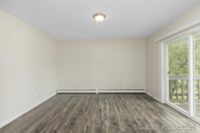 2940 Vineland Ave SE in Grand Rapids, MI - Building Photo - Building Photo
