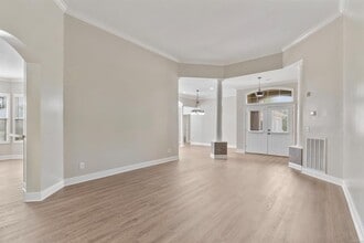 8643 Carillion Pl in Montgomery, AL - Foto de edificio - Building Photo