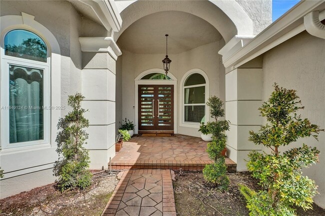 394 Mallard Ln in Weston, FL - Building Photo - Building Photo