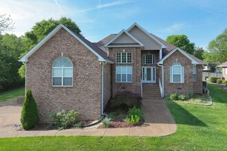 218 Thoroughbred Way in White House, TN - Building Photo - Building Photo