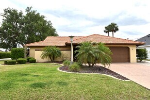3 Cherokee Ct W in Palm Coast, FL - Building Photo