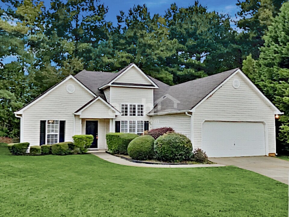 4712 Huff Park Ct in Snellville, GA - Foto de edificio