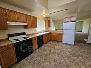 5108 S Smith Ct in Spokane, WA - Building Photo - Building Photo