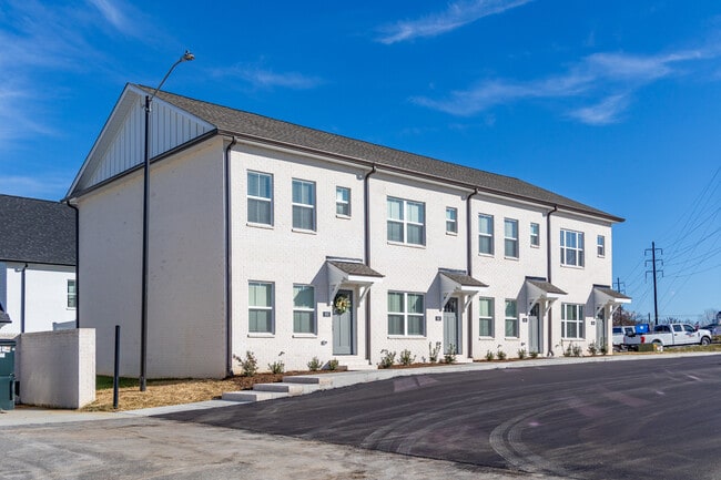 681 Shatel Ct in Cookeville, TN - Building Photo - Building Photo