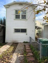 1116 5th St in Los Banos, CA - Building Photo